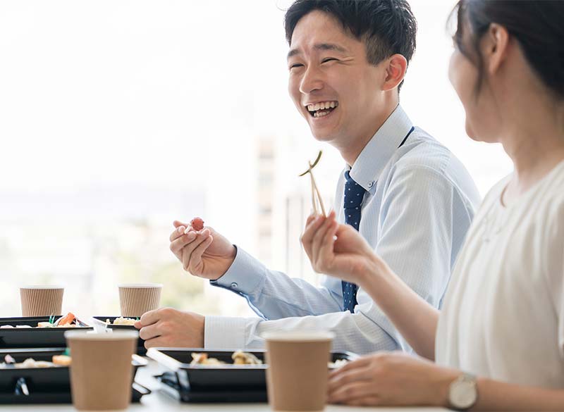 食べ物は1口約30回噛む
