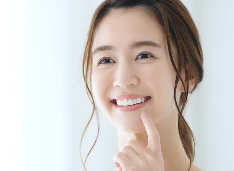 ホワイトニングで白く美しい歯に